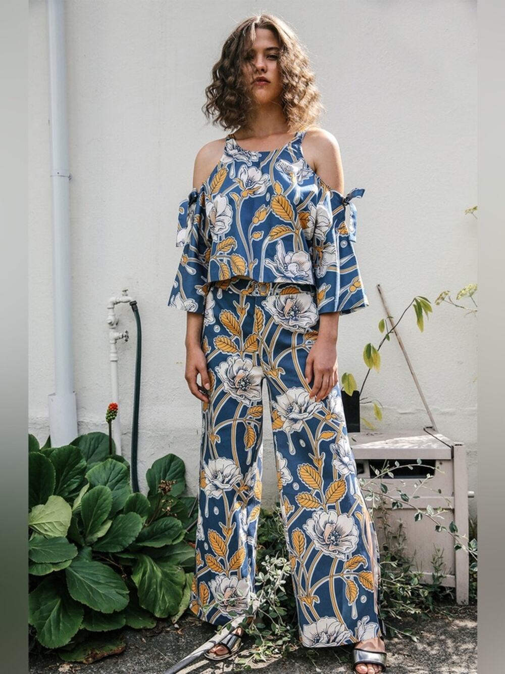 NWT SILVAE aqua Flora sida pant SET top and bottom both size medium